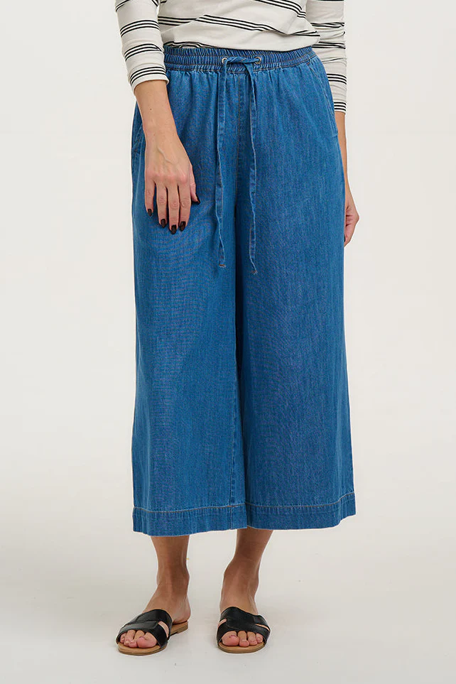 Annemarie Cropped Trousers - Mid Blue Denim - Image 3