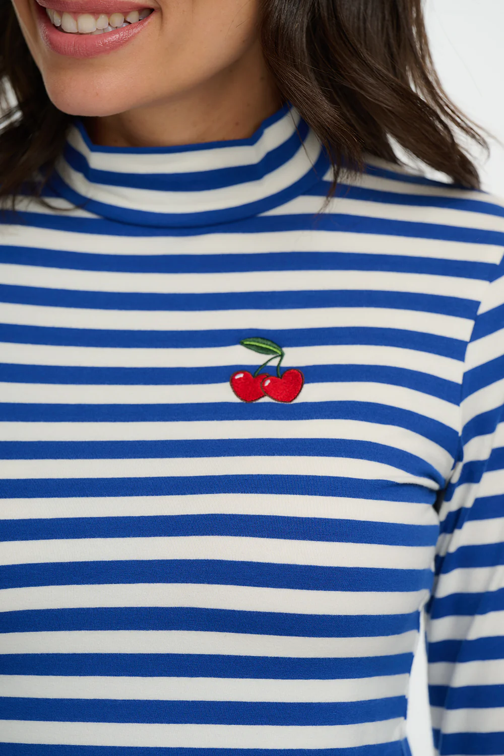 Annika Turtleneck Jersey Top - Off White/Blue, Cherry - Image 2