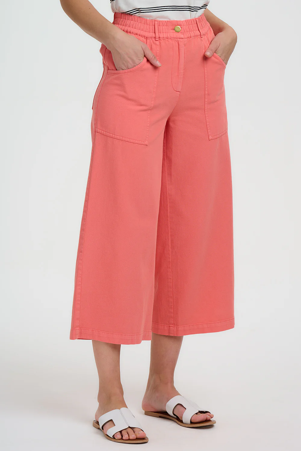 Charlene Cropped Trousers - Coral - Image 3