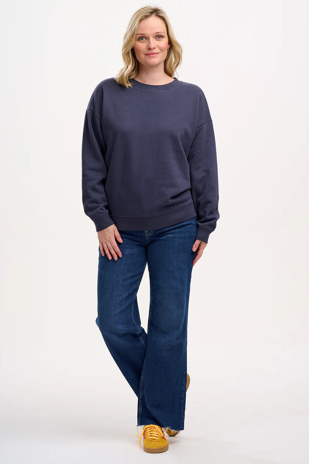 Eadie Relaxed Sweatshirt - Charcoal, Tiger & Stars - Image 3
