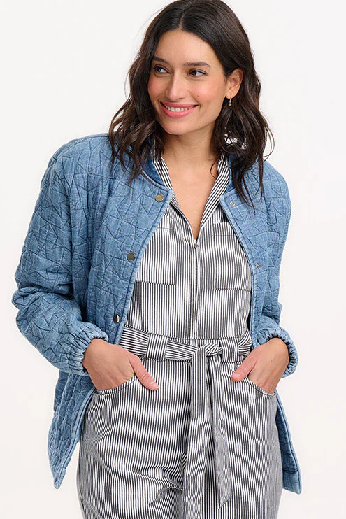 Kinga Quilted Bomber Jacket - Light Blue Denim, Star Quilt - Image 3