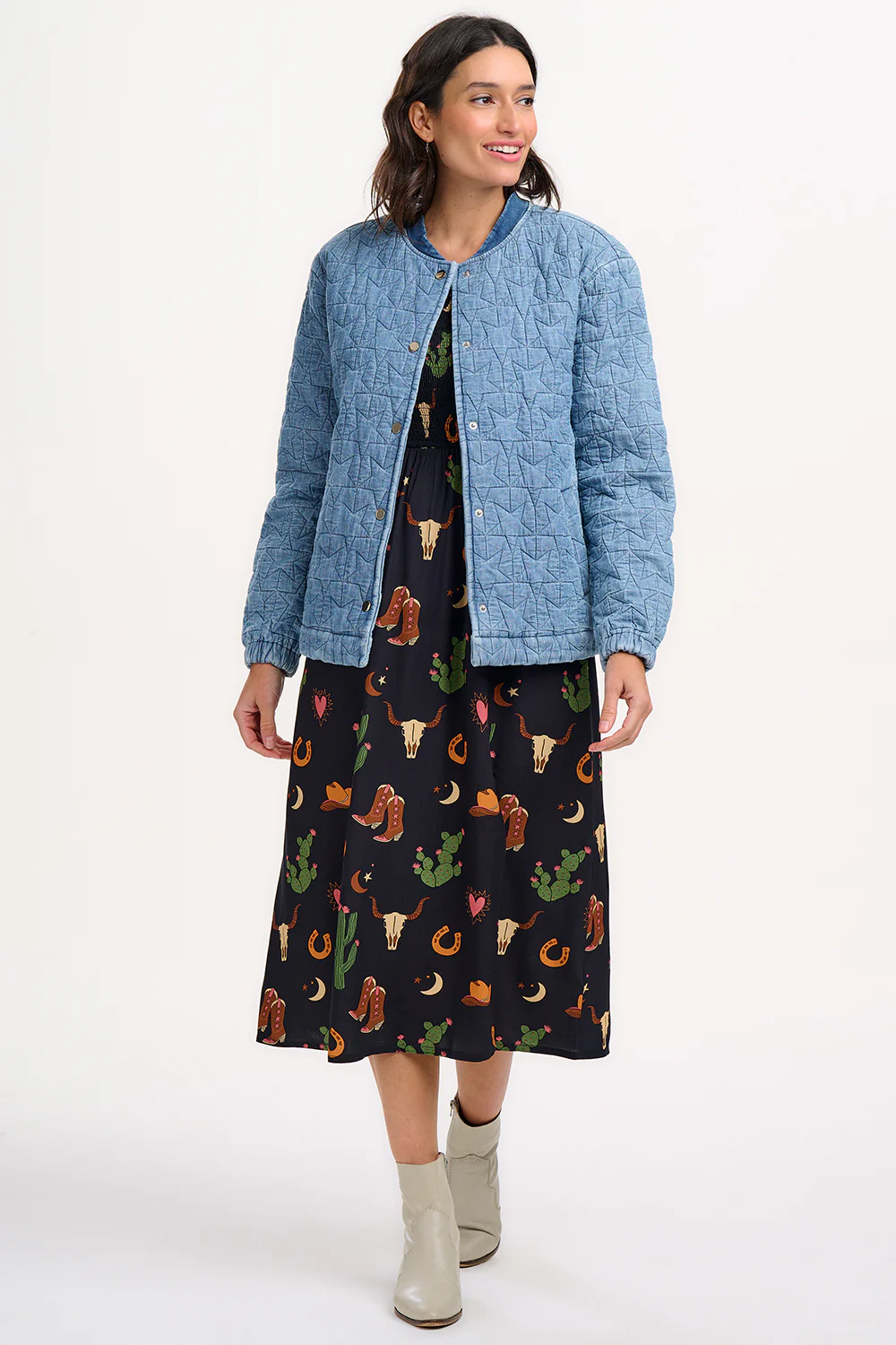 Kinga Quilted Bomber Jacket - Light Blue Denim, Star Quilt - Image 4