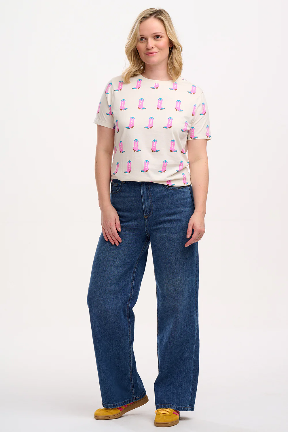 Maggie T-shirt - Off-White, Cowgirl Boots - Image 3