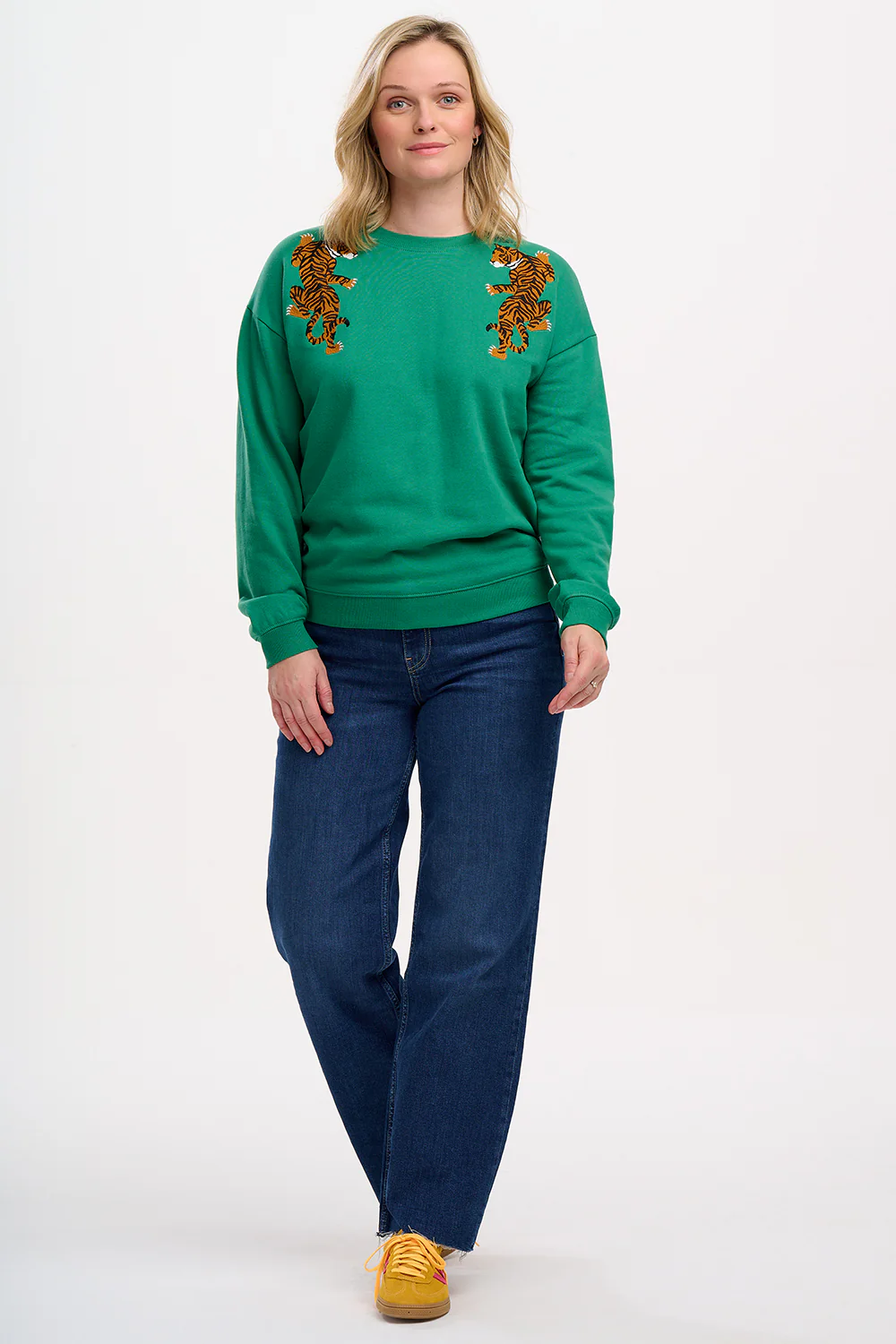 Noah Sweatshirt - Green, Climbing Tigers - Image 3