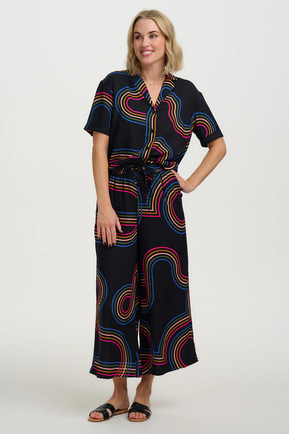 Odele Shirt - Black, Retro Racer - Image 4